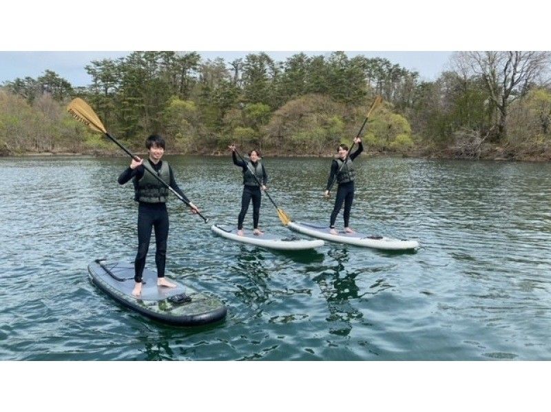 [Fukushima, Urabandai, Lake Hibara] Wetsuits available only from May to June! 2-hour SUP cruising tour experience! SOUYU STICK certified ☆彡の紹介画像
