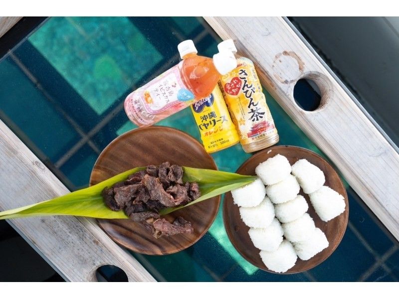 【沖縄・座間味】1日1組限定！船上BBQ付き一日貸切ツアー！日帰り手ぶらOK！少人数～大人数ＯＫ♪ペットOK♪の紹介画像