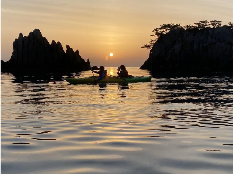 [Wakayama/Kushimoto] Sunrise Kayak Tour with Breakfast Included! Free Photo Service!の紹介画像