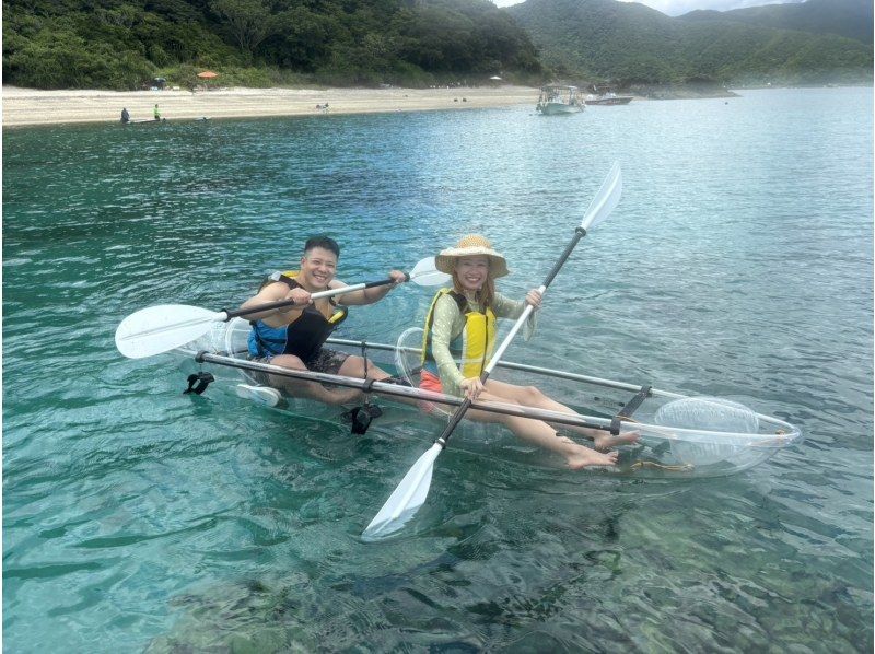 【奄美大島】【当日予約可】海からしか行けない！コウトリ浜で満喫！クリアSUP・クリアカヤックツアー！　撮影データプレゼント！の紹介画像