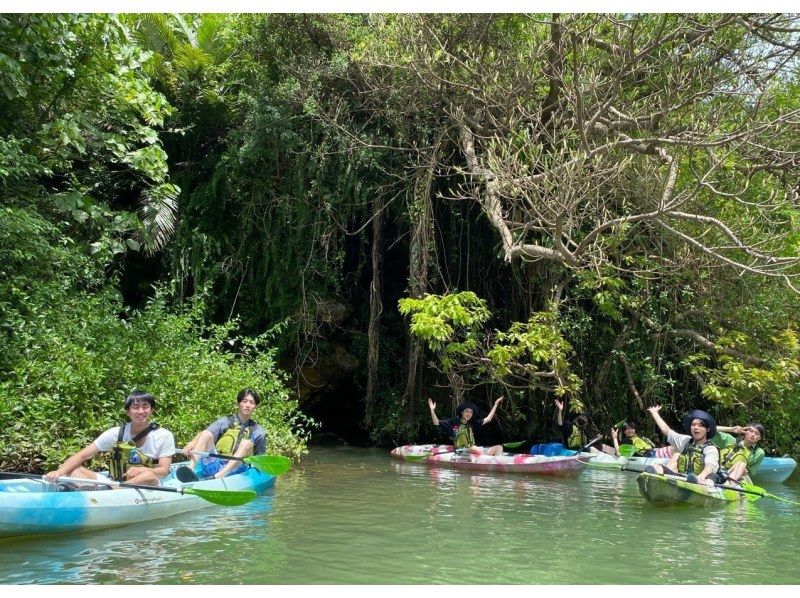 [Private guide plan!] {Mangrove Kayaking} A completely private space for your family and friends ☆ Participation of 8 or more people! Hot water shower and hair dryer provided ★の紹介画像