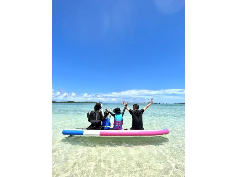 【沖縄・宮古島】絶対お得！秘境のビーチで遊び放題180分！SUP/クリアカヤック/シュノーケル/釣竿などが使い放題！の紹介画像