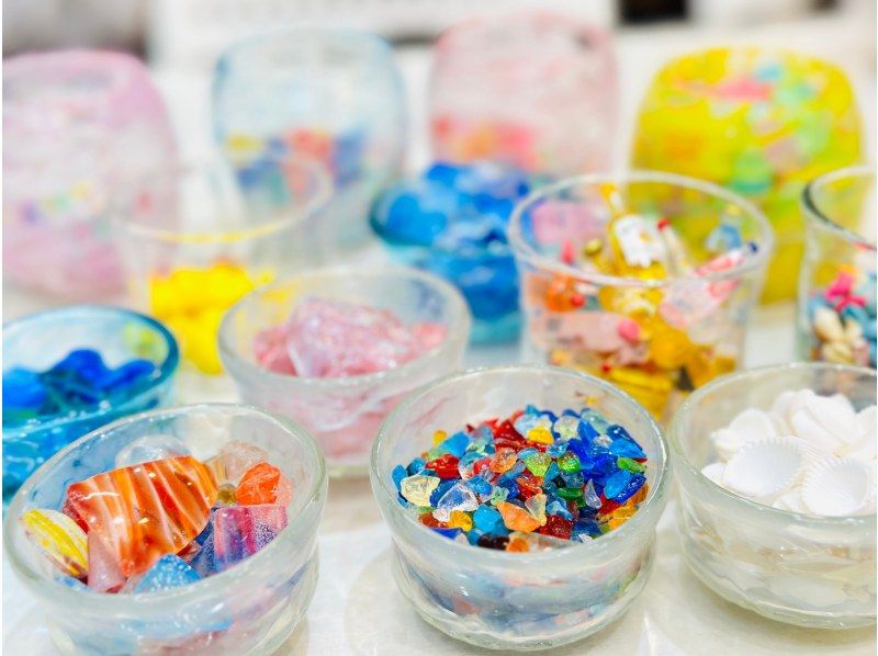 [Okinawa, Kokusai Street, Gel Candles] Lots of free parts! Make a gel candle with Ryukyu glass and shells!の紹介画像