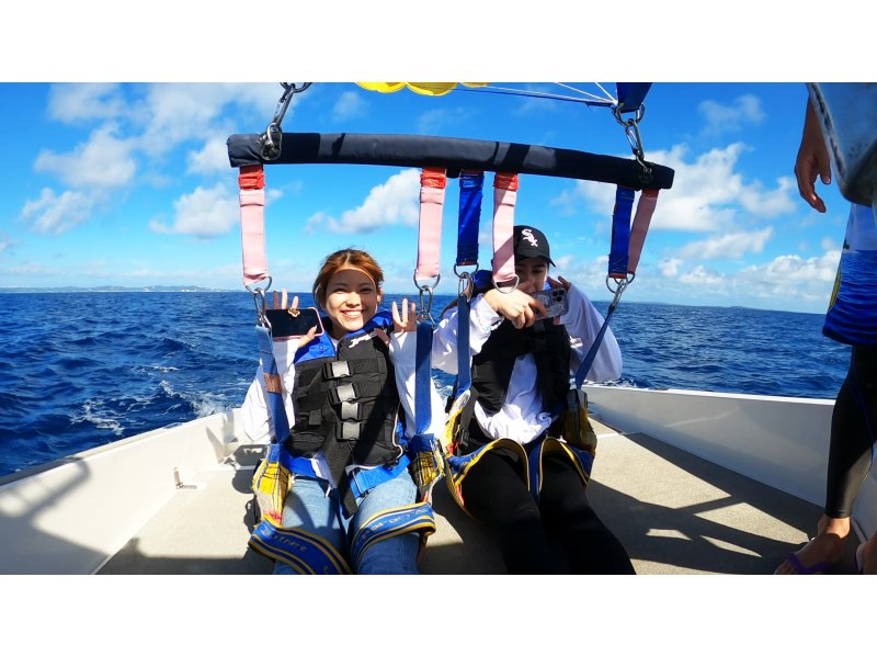 [Okinawa, Chinen, Nanjo City] Take a walk in the sky with a spectacular view ♪ Feel the wind with your whole body while looking at the beautiful ocean! A large panoramic view awaits you ♪の紹介画像