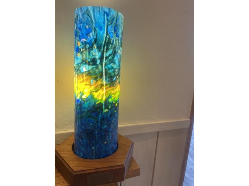 【沖縄・古宇利島】海洋プラスチックアート体験〈カップル・ファミリーに大人気！ランプシェード作り〉の紹介画像