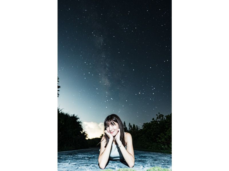 ＜沖縄・読谷＞星空photoと宙さんぽ　in 残波岬　参加者毎に星達をバックに撮影☆ご家族からカップルさんまで天気と相談しながら当日予約OKの紹介画像