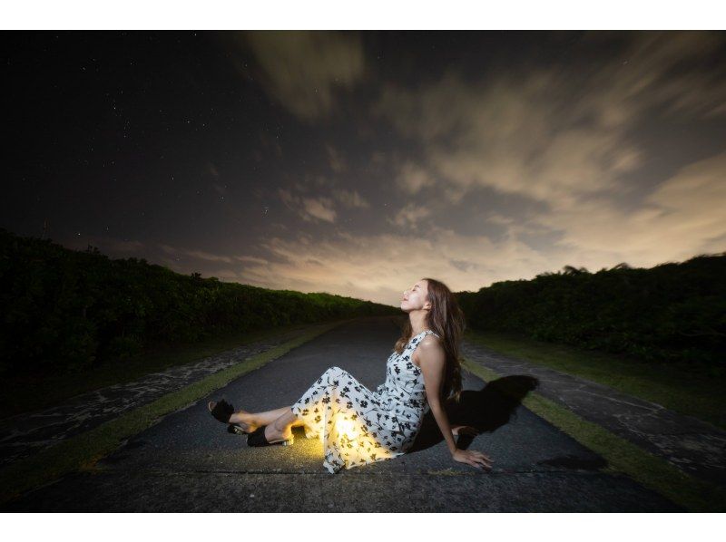 ＜Okinawa, Yomitan＞ Starry sky photo and space walk in Zanpa Cape Each participant will have a photo taken with the stars in the background ☆彡 Each participant will have a photo taken with the stars in the background ☆ From families to couplesの紹介画像