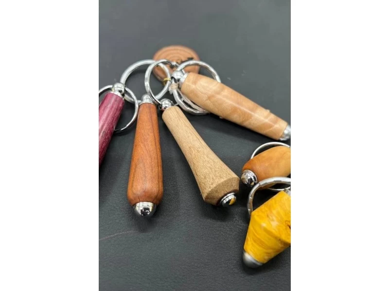 [Okinawa, Tomigusuku City] Experience woodworking with Okinawan wood! Make a one-of-a-kind wooden pen and keychainの紹介画像