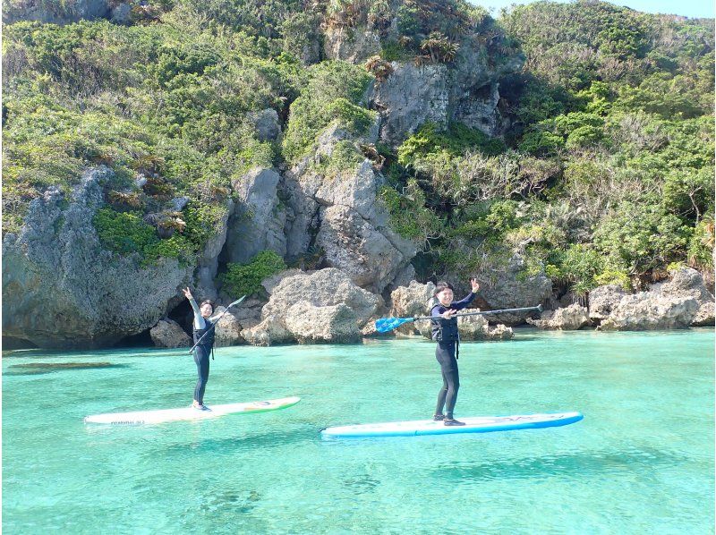 【沖縄・北部／今帰仁】SUPからも水中からも絶景をお楽しみいただけます！SUPクルージング＆シュノーケリングツアーの紹介画像