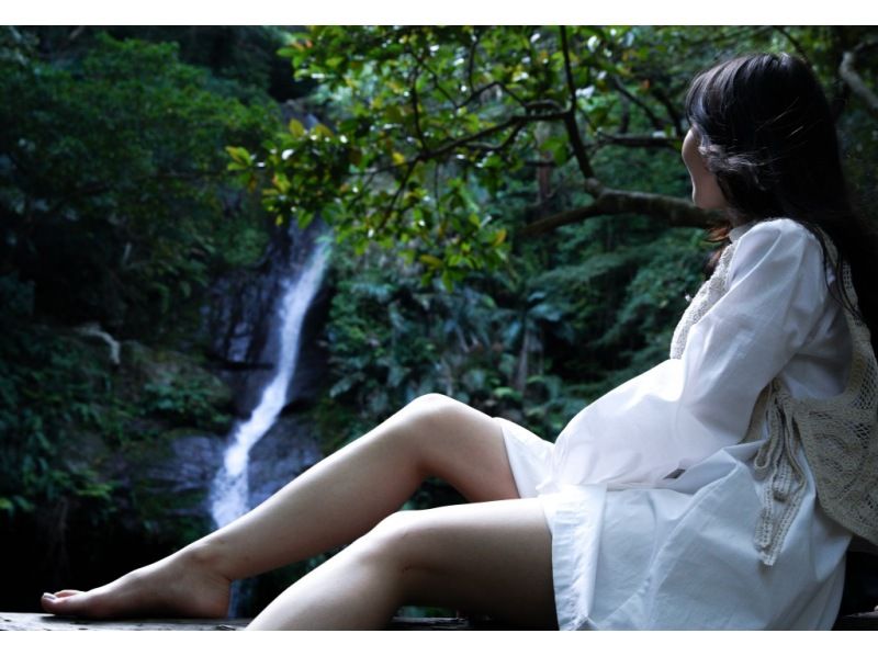 <Okinawa, Motobu, Sesoko Island> Choose your photo tour * Parasailing, SUP, and more, combine them to take photos and make a movieの紹介画像