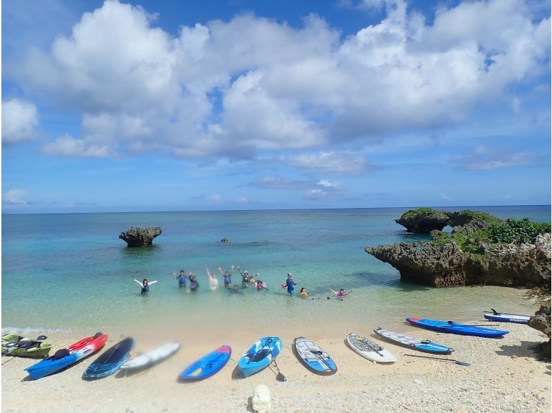 【沖縄・北部／今帰仁】グループや社員旅行など団体のお客様にオススメ！SUP&シーカヤック&シュノーケリングのオリジナルツアーの紹介画像