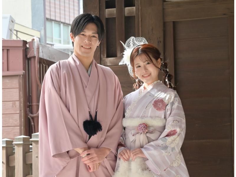 [Tokyo, Asakusa] Couple plan If you're going on a date in Asakusa, rent a kimono at a couple's discount! Dress up stylishly and walk around the city!の紹介画像