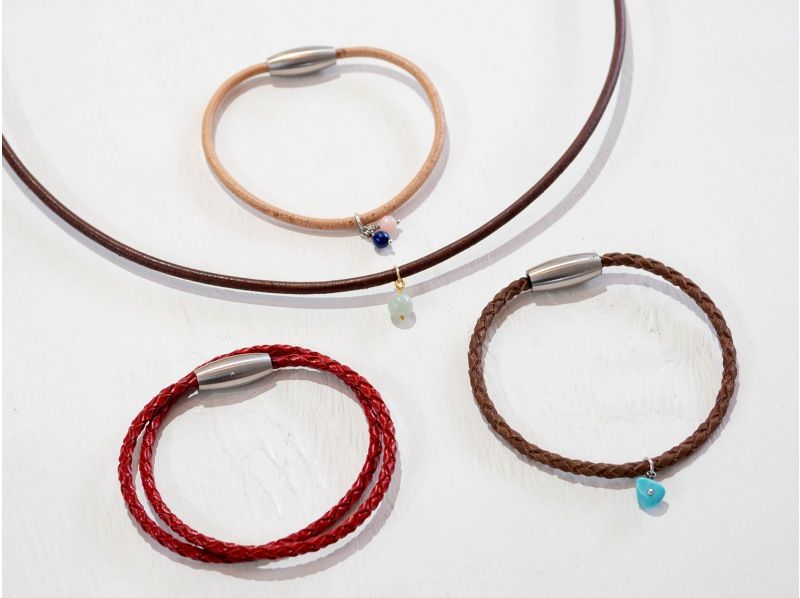 [Fukuoka, Itoshima, very popular leather accessories!] Make leather bracelets and accessories with your choice of natural stonesの紹介画像