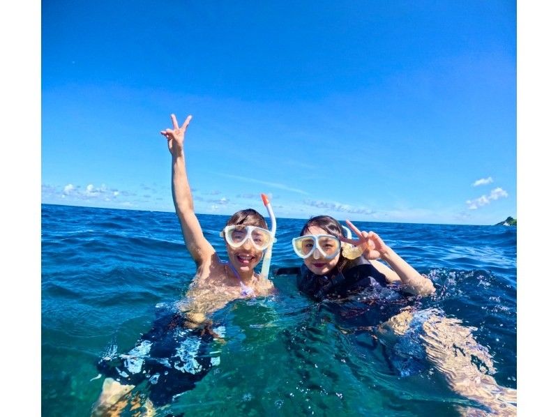 Departing from Ishigaki Port! Near the point! Duration: 120 minutes! "Easy boat snorkeling tour"! English available (photo service included)の紹介画像