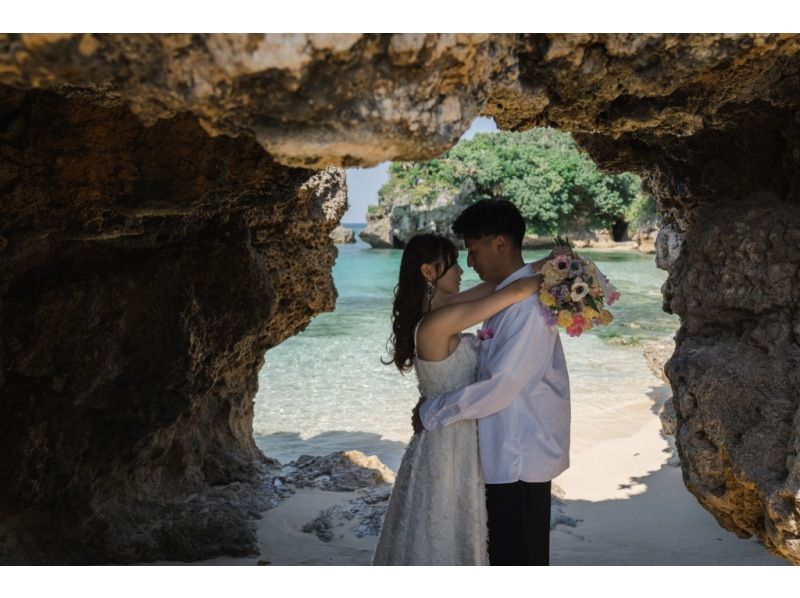 ＜沖縄全域＞選べるフォトウエディング（日中、夜の星空、アクティビテイ絡めたり）の紹介画像