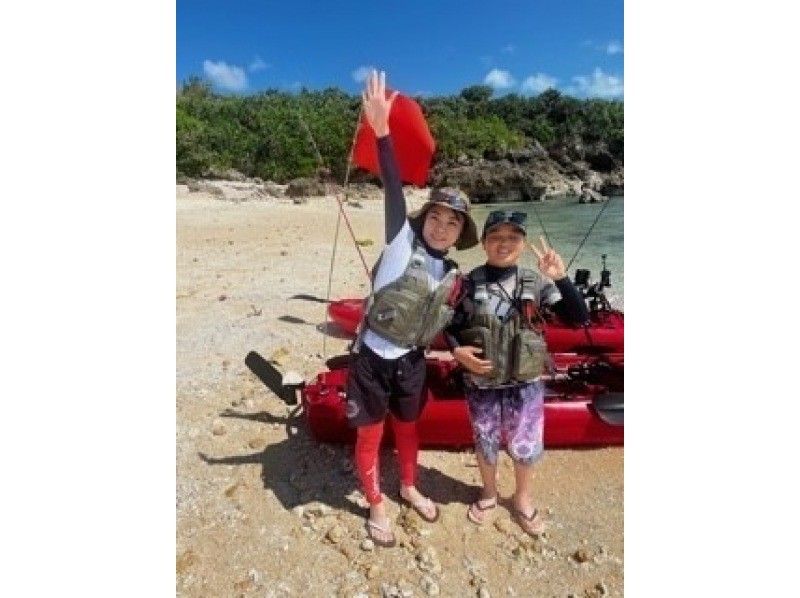 【沖縄・宮古島】足漕ぎカヤックフィッシングツアー・小学生から参加可能なカヤックツアーです！初心者さんも、おひとり様も大歓迎！の紹介画像