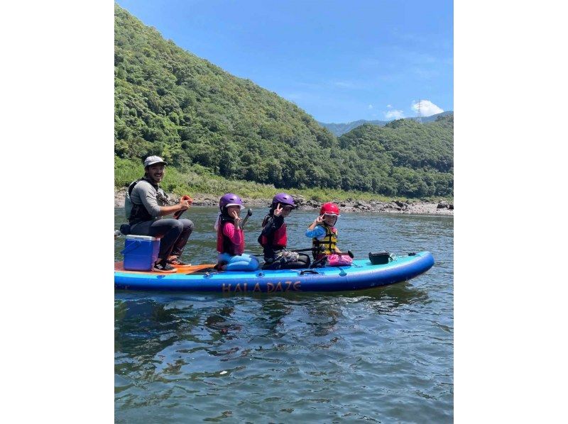 [Kochi・Shimanto River] SUP experience Enjoy a leisurely swim on the largest sandbar in the Shimanto River. Difficulty level: ★☆☆ 2024 Super Summer Saleの紹介画像