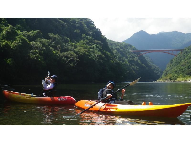 【鹿児島・屋久島】白谷雲水峡〜半日苔むす森トレッキング+安房川リバーカヤックのコンボツアーの紹介画像