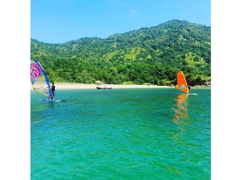 [Hiroshima/Miyajima] Windsurfing experience! Anyone who wants to get serious about windsurfing is welcome! (Saturdays, Sundays, holidays, weekdays)の紹介画像
