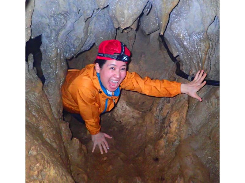 【沖縄・宜野座】洞窟探検ツアー！ツアー写真プレゼント＆オプションでBBQもできます♪の紹介画像