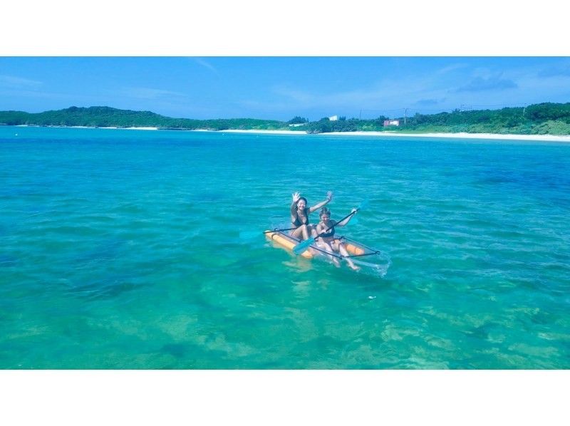 [Okinawa, Miyakojima] Clear kayak experience on a hidden beach ♪の紹介画像