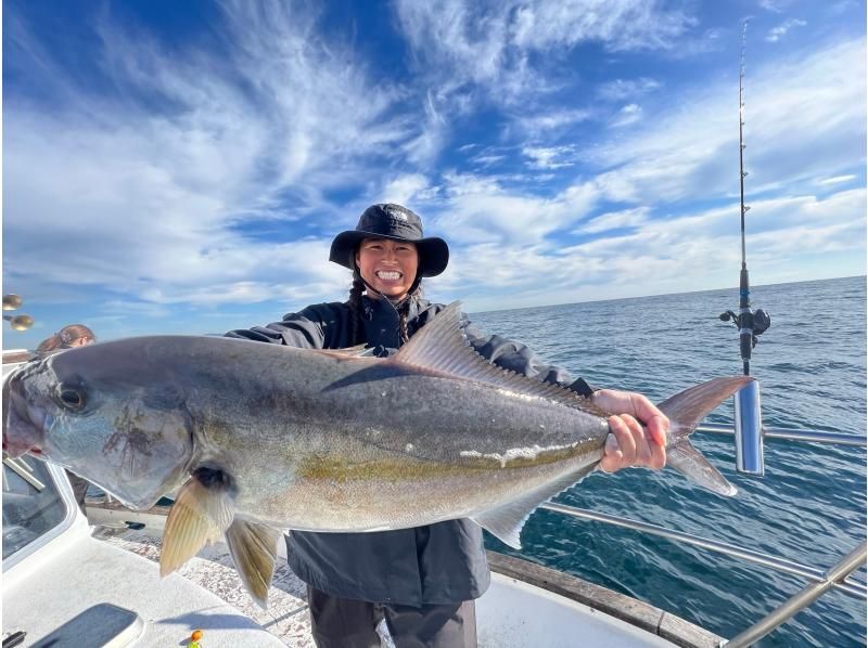 [千葉/勝浦]用魚餌釣紅鯛魚、青魚等大魚吧！遊輪船釣魚體驗！歡迎初學者！共享計劃の紹介画像