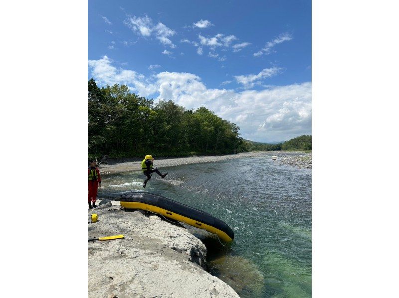 [Hokkaido, Taiki Town] River play & rafting ★ Leave it to the professionals ♪ Safe and easy tour ♪ [Experience OK from 3 years old! ] [Recommended for families and friends]の紹介画像