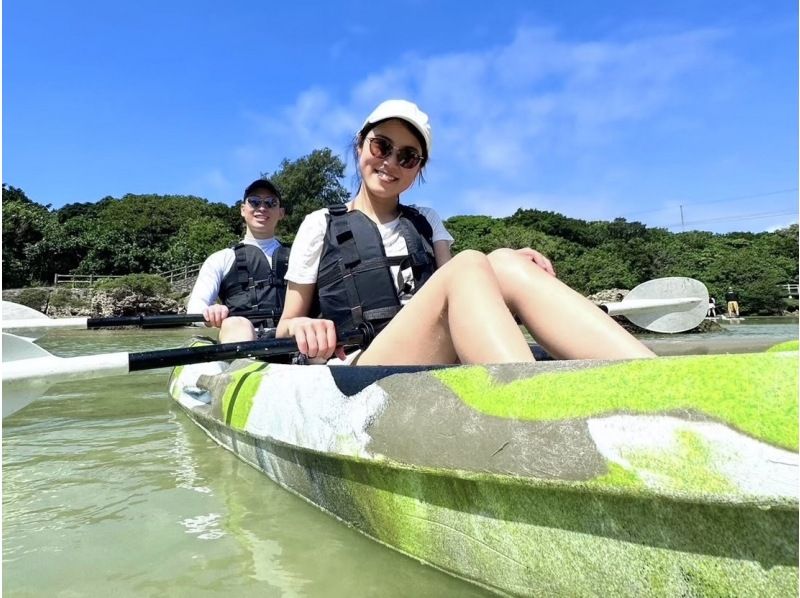 [Miyakojima/Half-day] ★Sure to look great on social media★Beach canoeing with a spectacular view of Miyako's blue sea! ★Popular activity★Photo gift! ★Beginners welcome!の紹介画像