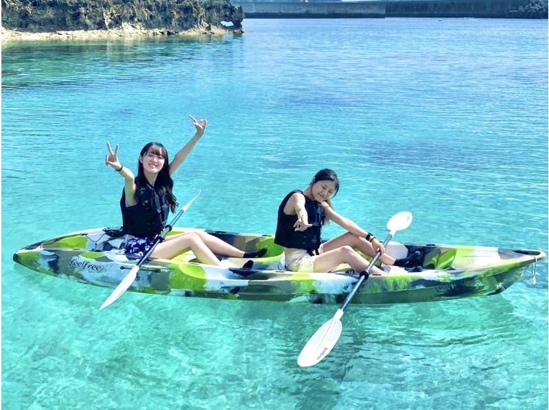 [Miyakojima/Half-day] ★Sure to look great on social media★Beach canoeing with a spectacular view of Miyako's blue sea! ★Popular activity★Photo gift! ★Beginners welcome!の紹介画像