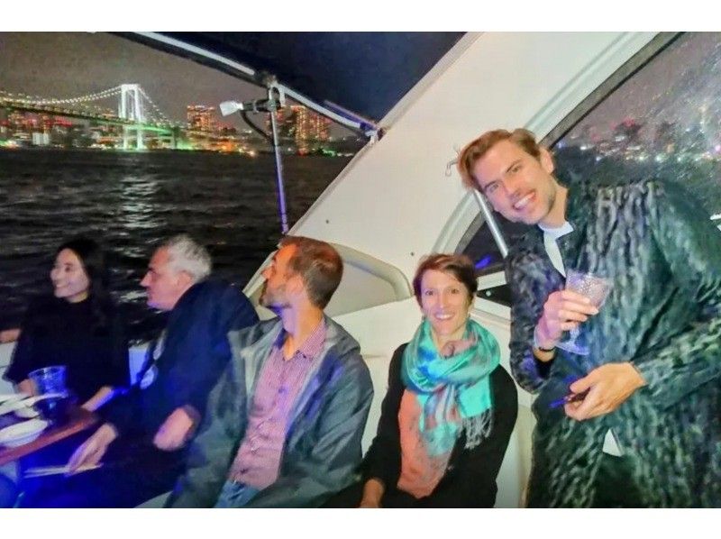 [Party cruise, bring your own food, 120 minutes, Moet & Chandon included, from 8,800 yen per person] Sea Shanks Tokyo Private Cruise, 1-10 peopleの紹介画像