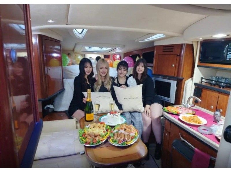 [Party cruise, bring your own food, 120 minutes, Moet & Chandon included, from 8,800 yen per person] Sea Shanks Tokyo Private Cruise, 1-10 peopleの紹介画像