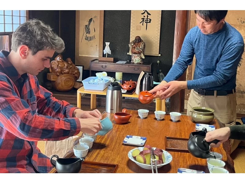 【埼玉・小江戸川越】7/3、7/4、7/5の3日間限定！小野文製茶でお茶摘み体験♪体験後は美味しいお茶の入れ方を教えちゃいます♪の紹介画像