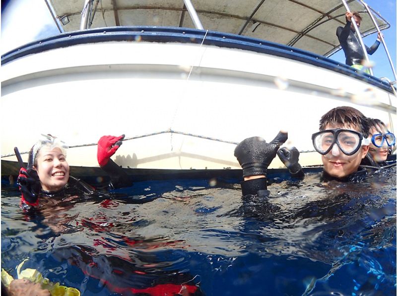[Okinawa] Blue cave of Onna village Snorkeling+ Bear Para Experience Diving Set plan