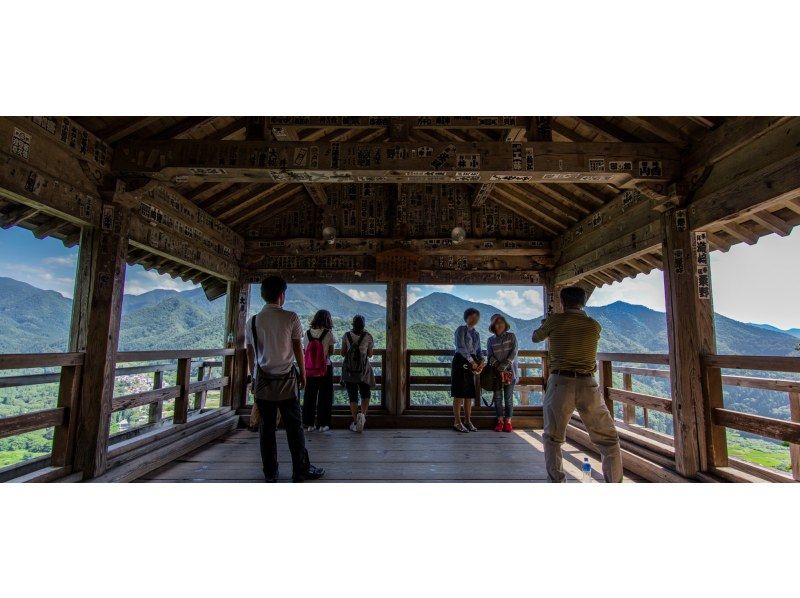 [Yamagata] For 2 people! Day trip to the temple in the sky "Yamadera" and  "Ginzan Onsen" 