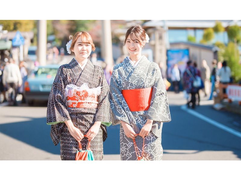 [京都/清水寺] *女士套餐和服/浴衣租赁*附发套☆热门旅游胜地高台寺和清水寺也在附近♪の紹介画像