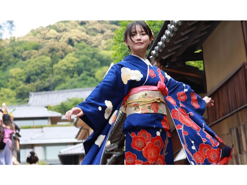 [Kyoto, Kiyomizu-dera Temple] * Furisode rental | Add a touch of glamour to your graduation ceremony or coming-of-age ceremony * Popular tourist destinations, Kodai-ji Temple and Kiyomizu-dera Temple are also nearby ♪の紹介画像