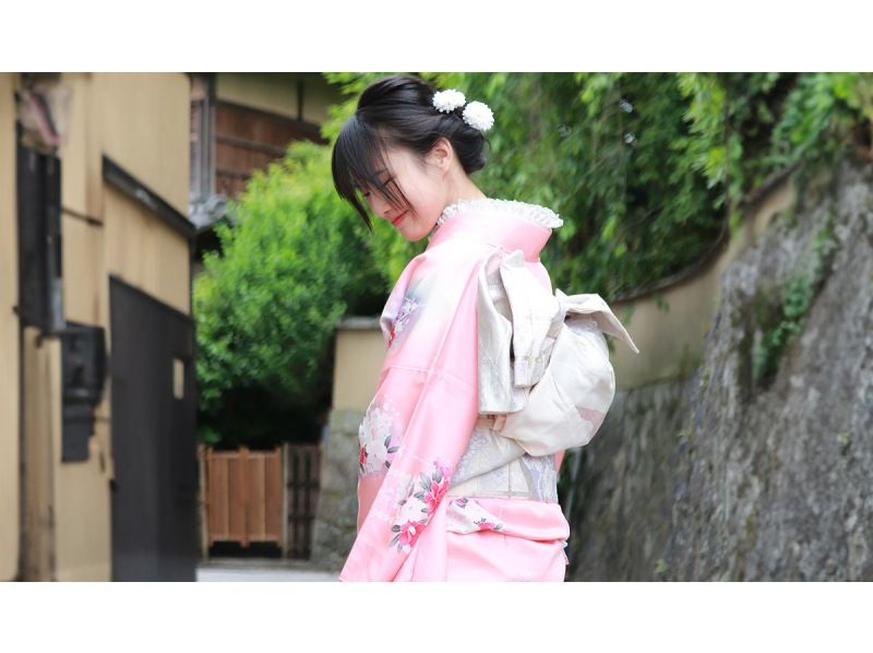 [Kyoto, Kiyomizu-dera Temple] * Furisode rental | Add a touch of glamour to your graduation ceremony or coming-of-age ceremony * Popular tourist destinations, Kodai-ji Temple and Kiyomizu-dera Temple are also nearby ♪の紹介画像