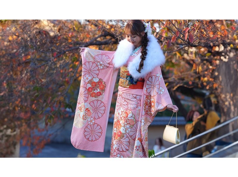 [Kyoto, Kiyomizu-dera Temple] * Furisode rental | Add a touch of glamour to your graduation ceremony or coming-of-age ceremony * Popular tourist destinations, Kodai-ji Temple and Kiyomizu-dera Temple are also nearby ♪の紹介画像