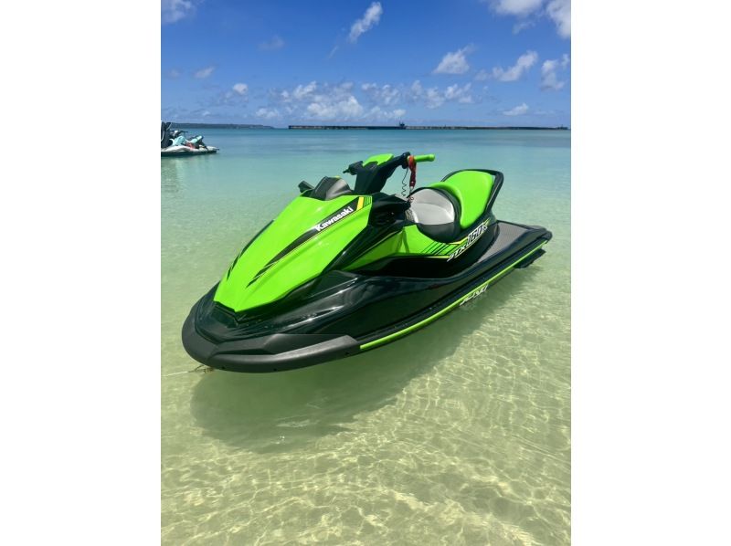 [Miyakojima/Lowest Price] Jet Ski Rental Plan (Commemorative Photo Gift) *License Requiredの紹介画像