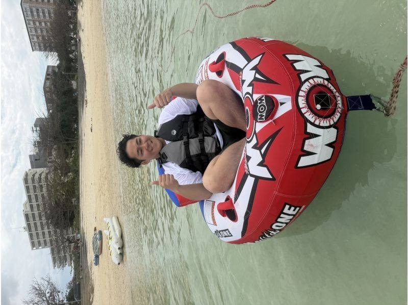 【宮古島/最安値】トーイング5種すべて乗り放題・遊び放題プラン 〜バナナボート＆ウェイクボード他／グループ貸切・記念写真プレゼント〜の紹介画像