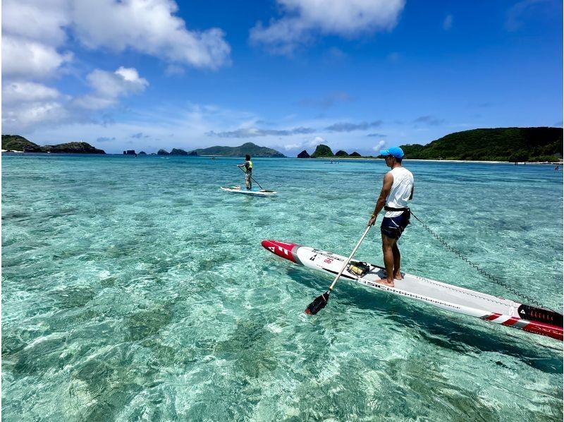 [Okinawa, Zamami Island] Day trip OK! SUP & snorkeling! ✴︎ Photo shoot included ✴︎ Relaxing SUP cruising and snorkeling in the ocean where you have a high chance of encountering sea turtles!の紹介画像