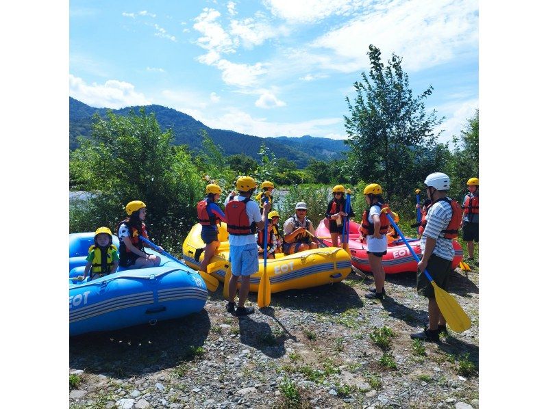 [Hokkaido, Furano] Furano Family Rafting Tour Enjoy with the whole family! Safe rafting in Furanoの紹介画像
