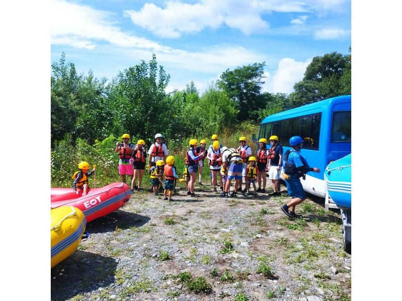 [Hokkaido, Furano] Furano Family Rafting Tour Enjoy with the whole family! Safe rafting in Furanoの紹介画像