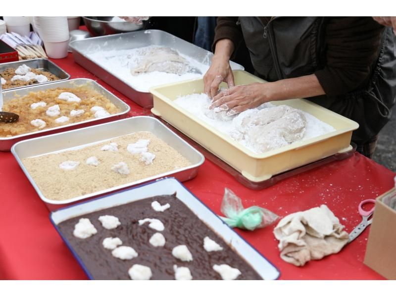 [Tokyo, Shinjuku] Traditional Japanese mochi pounding experience and tasting