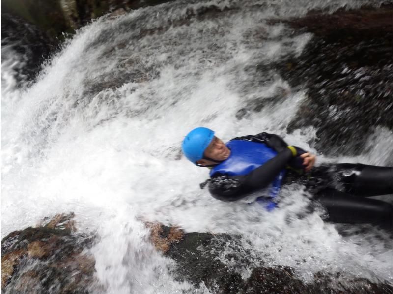 [Gunma, Minakami] Fox Course ☆ Canyoning! Only for junior high school students and aboveの紹介画像