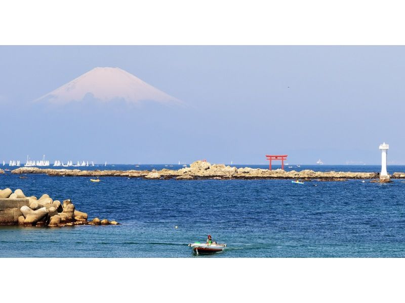 销售！ [神奈川/镰仓]从东京出发！镰仓大佛、鹤冈八幡宫、江之岛一日游の紹介画像