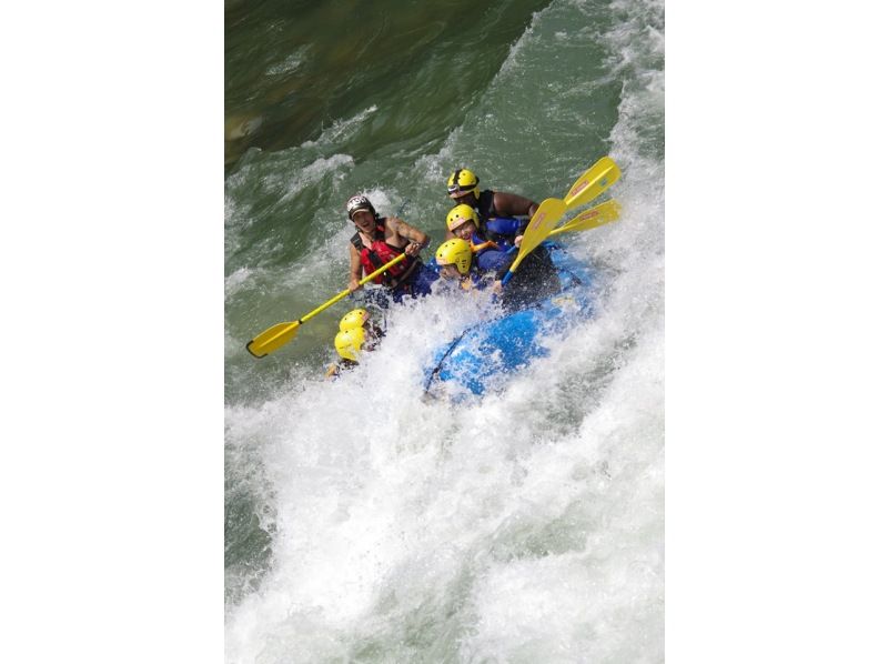 [Gunma, Minakami, Tone River] Half-day rafting tour (Photos, GoPro video, Hot spring ticket include)