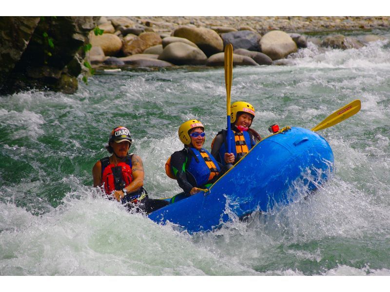 [Gunma, Minakami, Tone River] Half-day rafting tour (Photos, GoPro video, Hot spring ticket include)