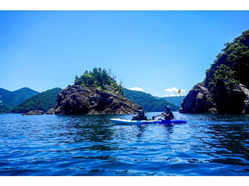 [Wakasa/Tsunegami Peninsula] Blue Cave Kayaking Tour "The only Blue Cave Kayaking experience in Fukui!"の紹介画像