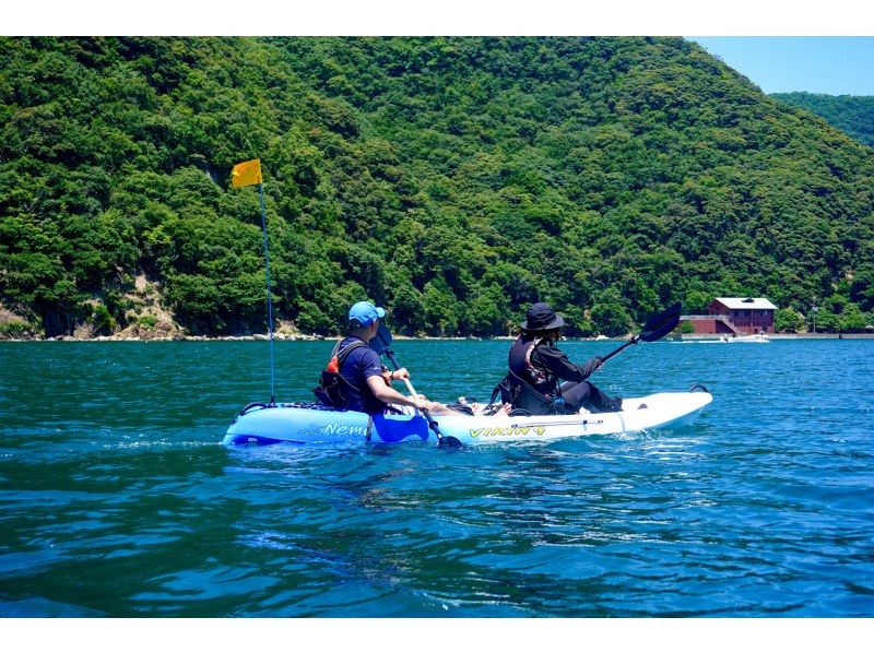 [Wakasa/Tsunegami Peninsula] Blue Cave Kayaking Tour "The only Blue Cave Kayaking experience in Fukui!"の紹介画像